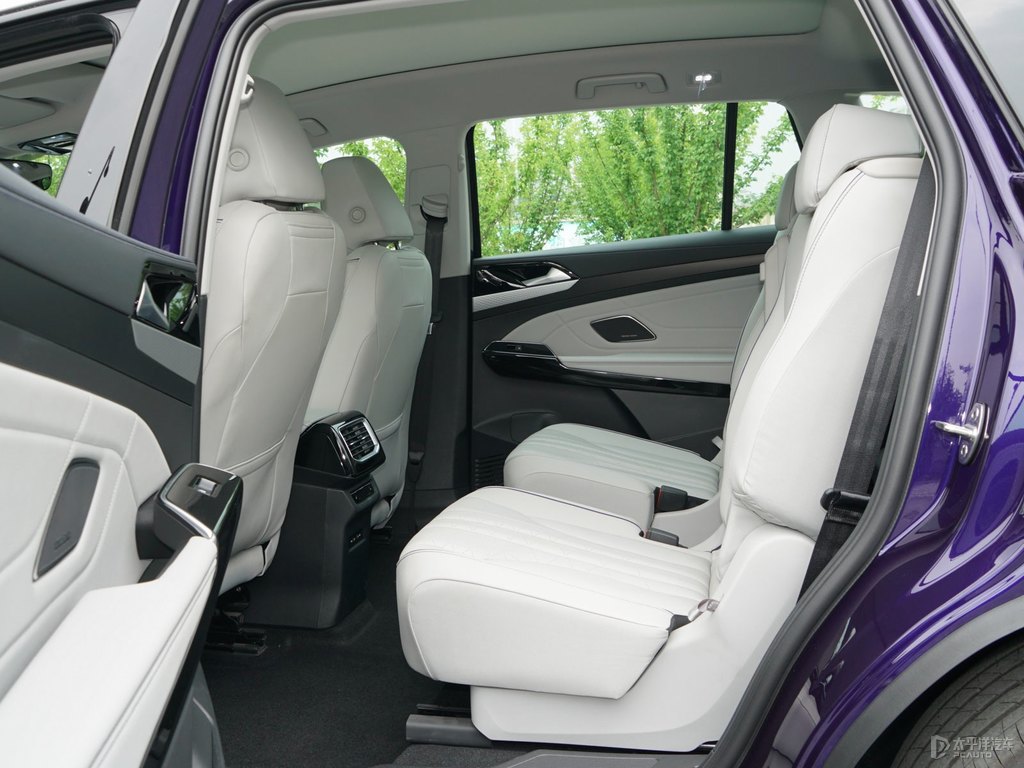 High Quality SUV Speed and new design new electric car Volkswagen ID.6 CROZZ 2022 high-performance PRIME version