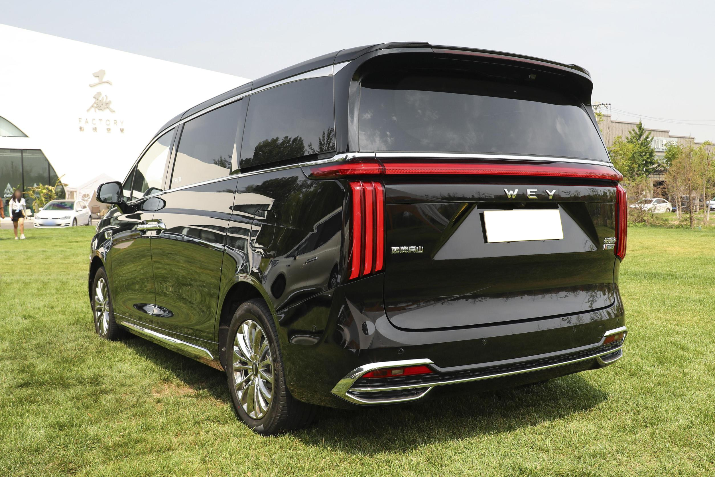 2023 GWM WEY Gaoshan Car PHEV AWD 1.5 Turbo 7 Seats Luxury Hybrid MPV LED Headlight Energy Gasoline Fuel Car Made