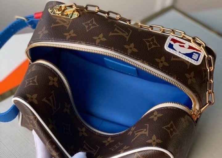 Monogram Printing Leather Chain Casual Handbags Shoulder Bags With Zipper Opening