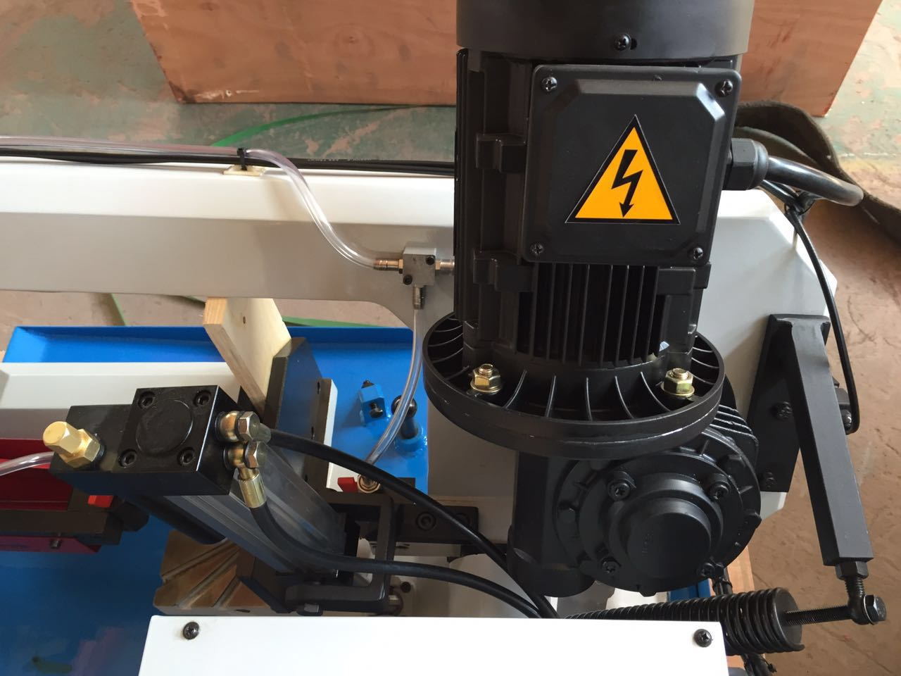 Metal cutting band saw 4.7'' European type band saw machine BS-280G