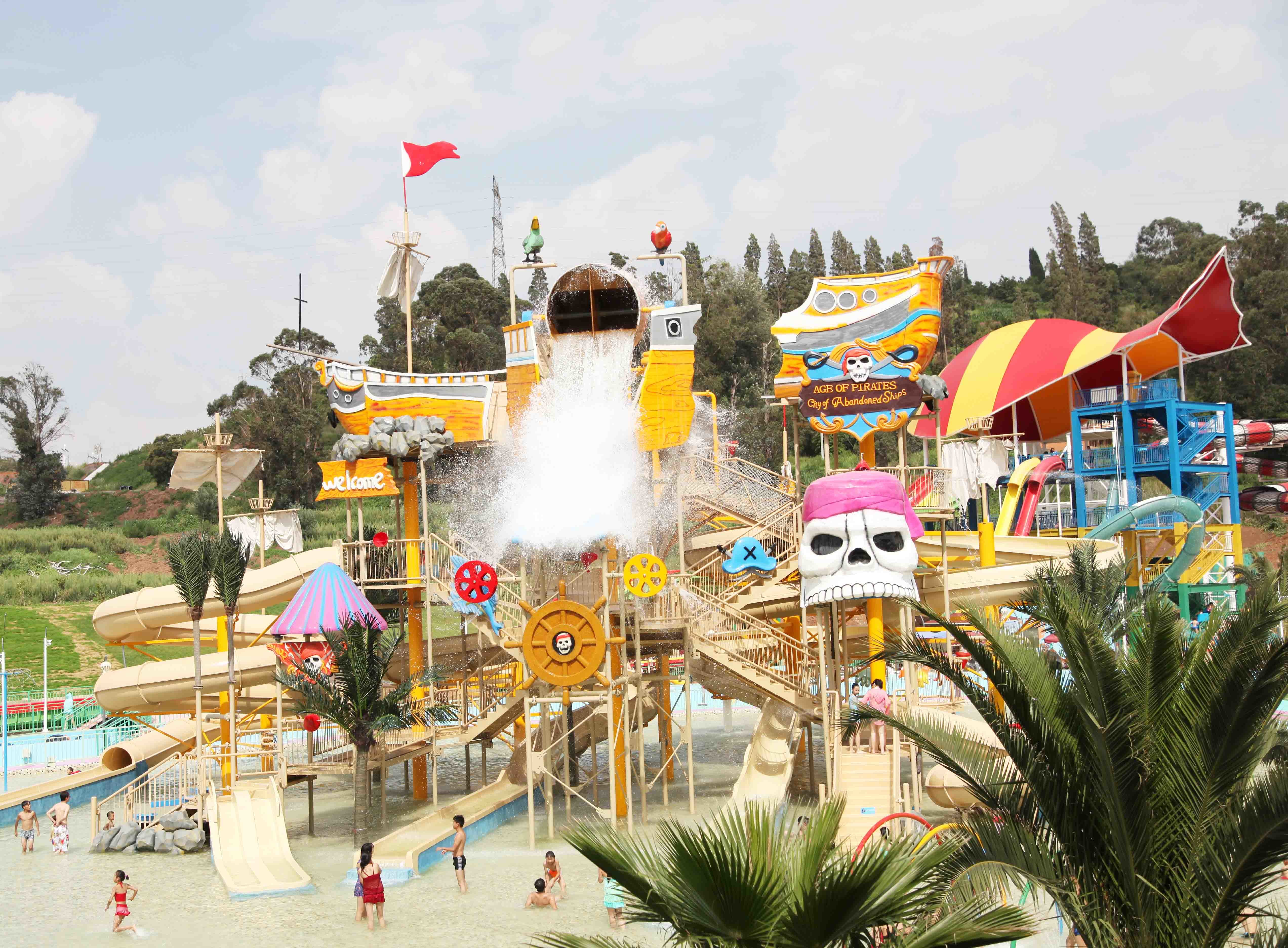 Steel Structure Parks With Water Playgrounds Open And Close Spiral Water Slides