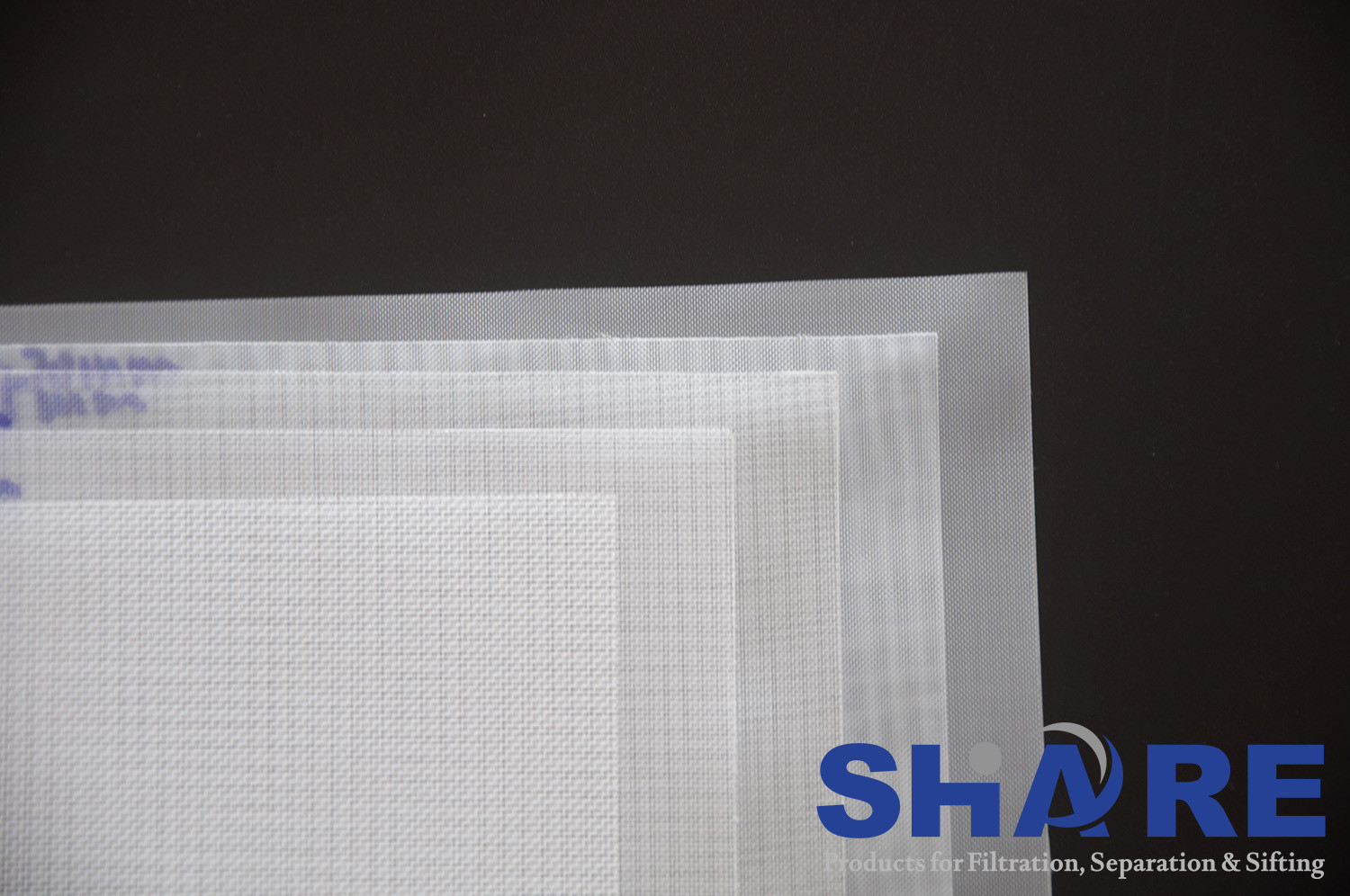 High Filter Dirt Holding Woven Filter Mesh Layers For Cartridges