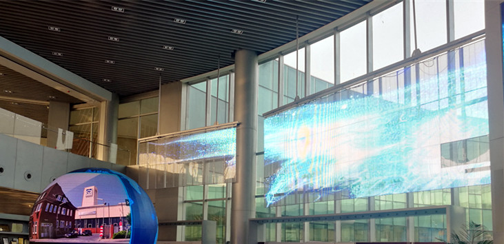 P8mm Transparent Video Glass Screen LED Media Wall 7200dots/㎡
