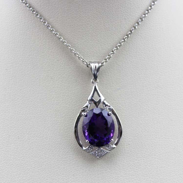 Sterling Silver Jewelry 10mmx12mm Red Cubic Zircon Pendant (PSJ0396)