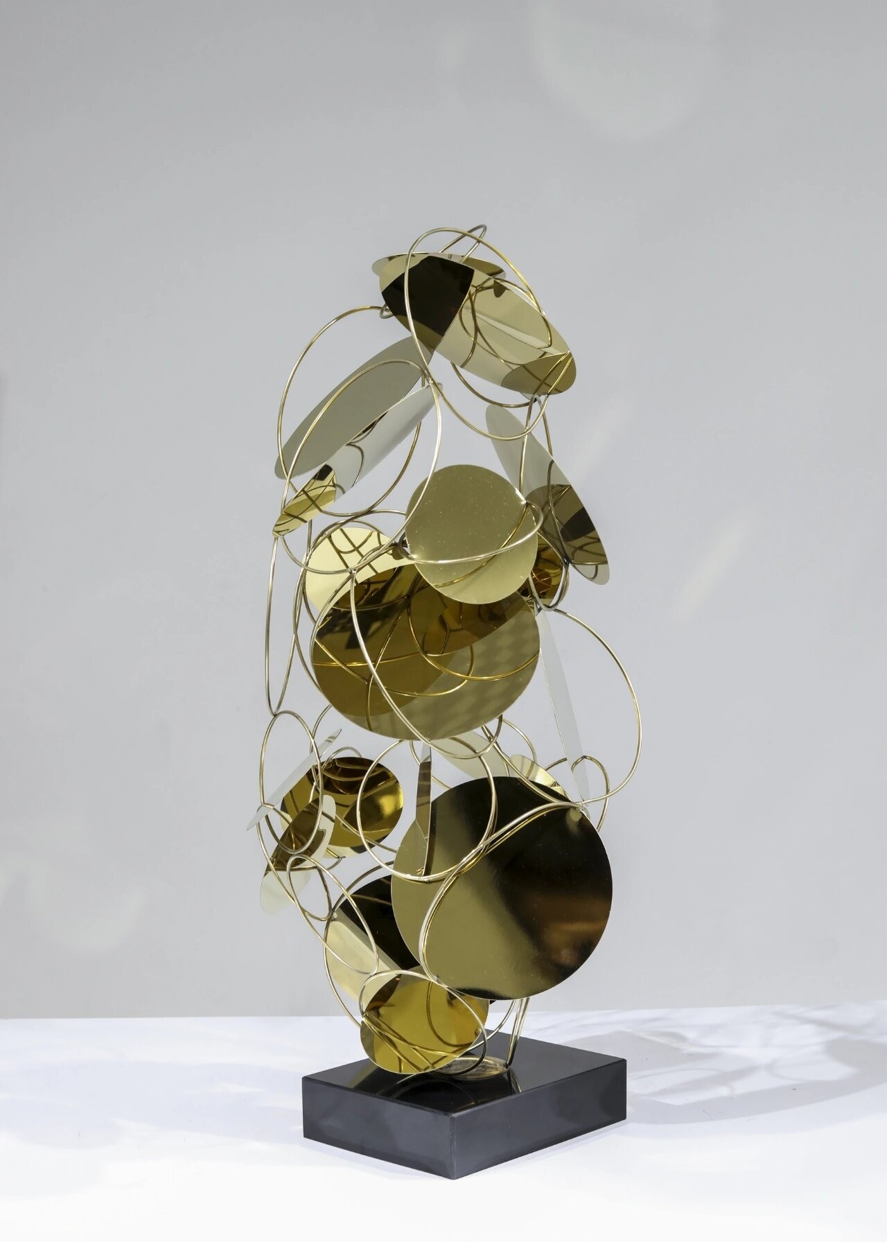 Sweet Design Modern Luxury Stainless Steel Rose Gold Floor Sculpture For Decor