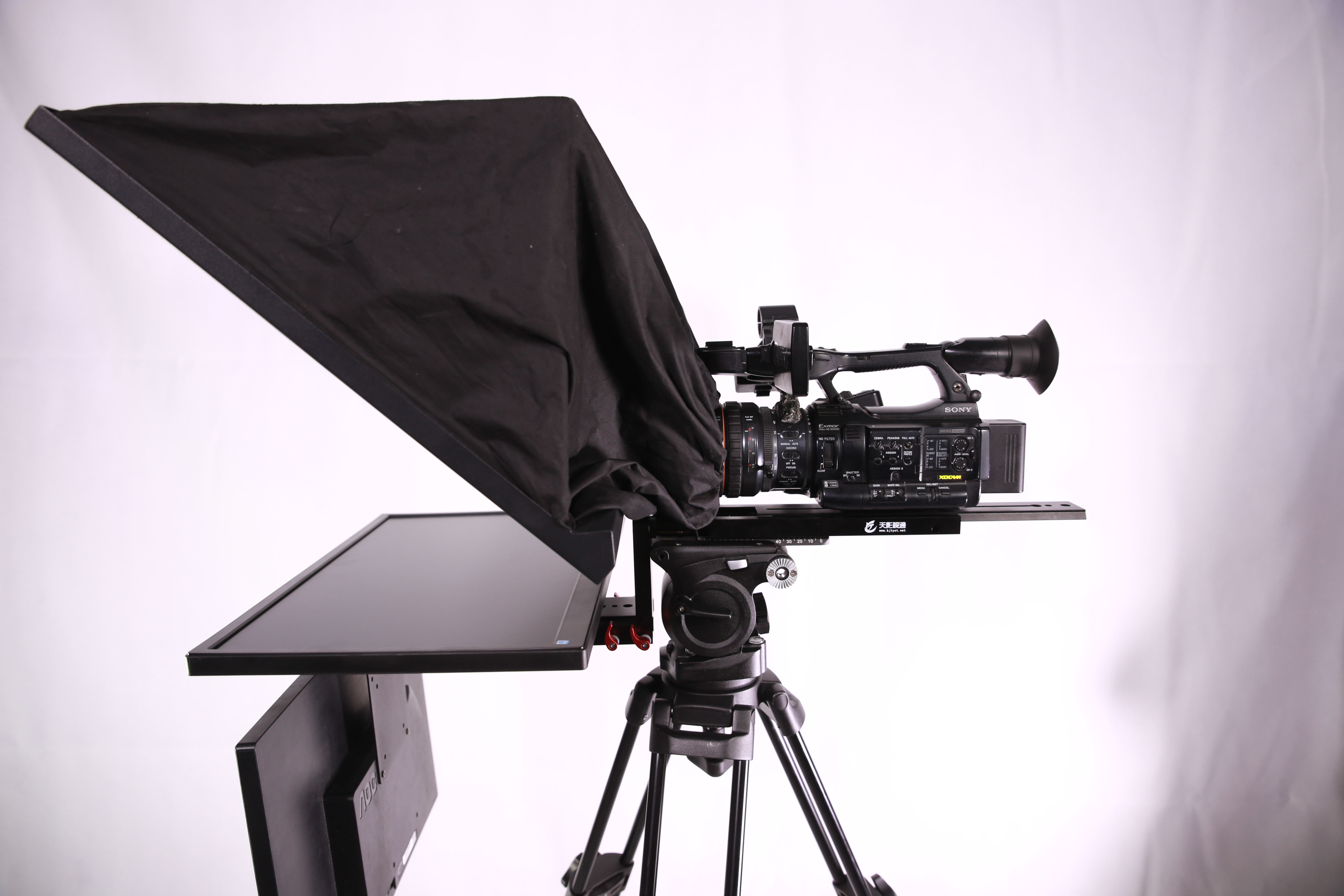 22 Inch Dual Screen Studio Teleprompter for Live Sports Indoor or Outdoor Application