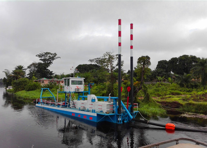 Mini 6 Inch Hydraulic Cutter Suction Dredger For River Sand Mining
