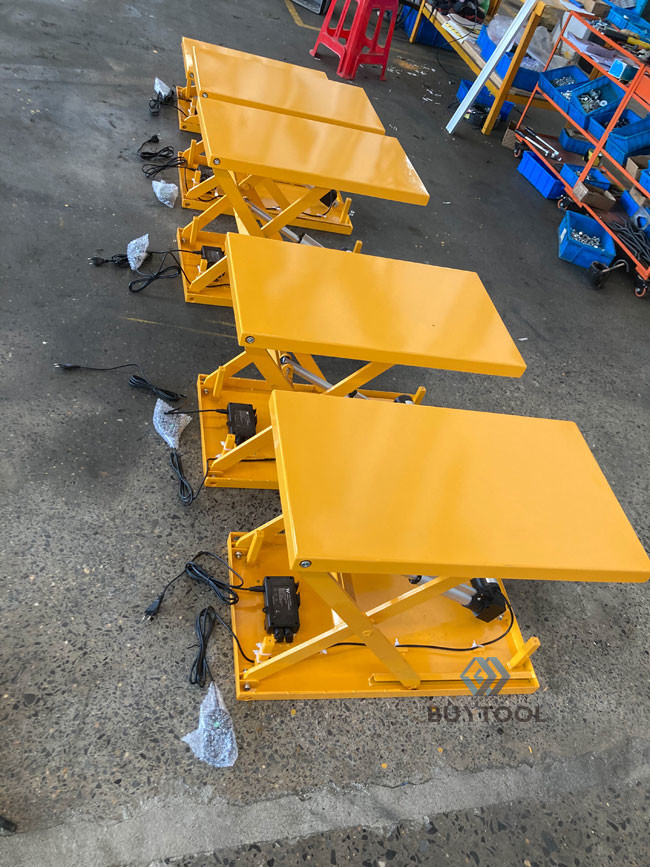 Mechanical Small Electric Ball Screw Scissor Lift Tables Mini 100kg 50kg For Lab
