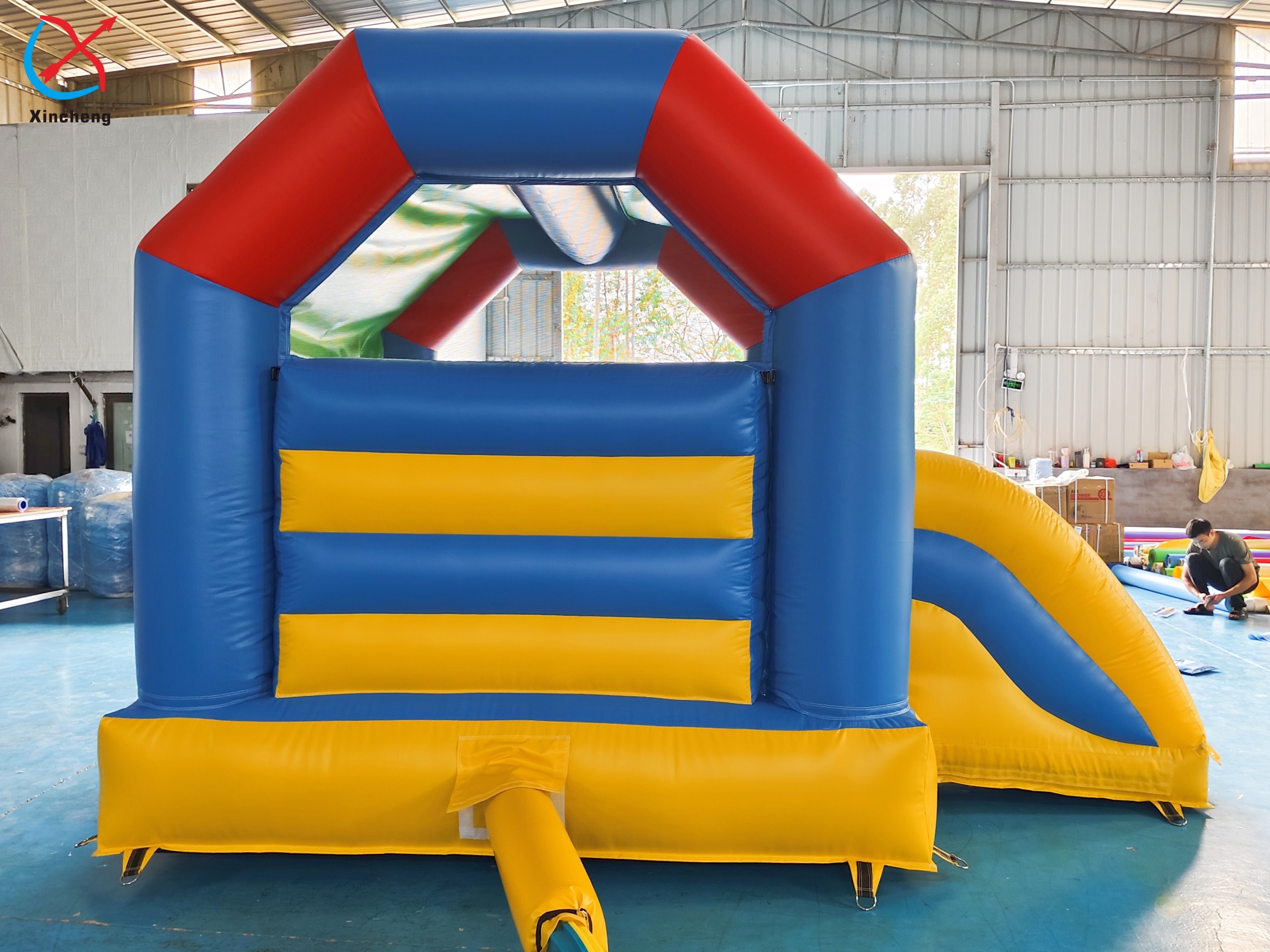 Customized Inflatable Paw Patrol Jumping Bouncy Castle With Slide Combo For Kids