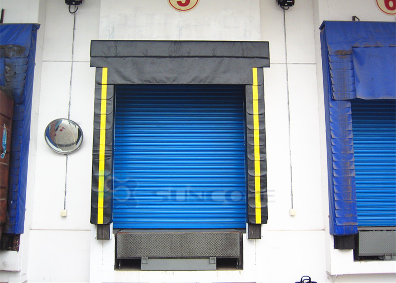 Industrial Dock Seals And Shelters Resilient 600mm High Efficiency
