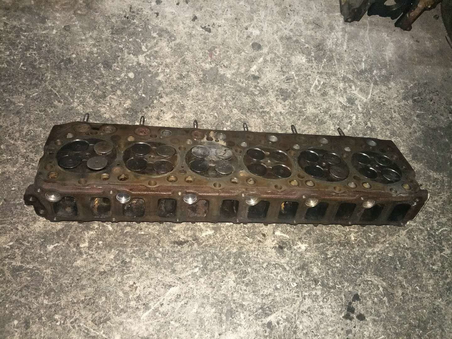 Nissan UD FE6 24V Diesel Engine Parts Fe6 24 Valve Cylinder Head Used Condition