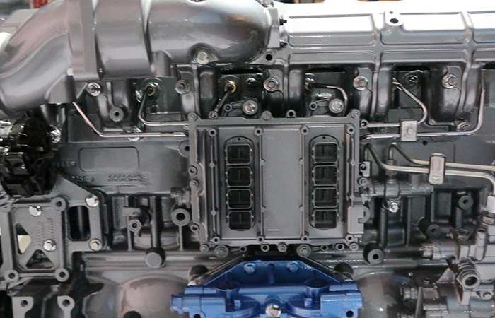 Reliable Bus Spare Parts Yutong Bus ZK6118H Weichai Engine WP8.320E61 High Precision