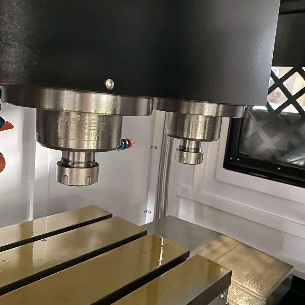 High Speed CNC Engraving And Milling Machine For Cast Parts Surface