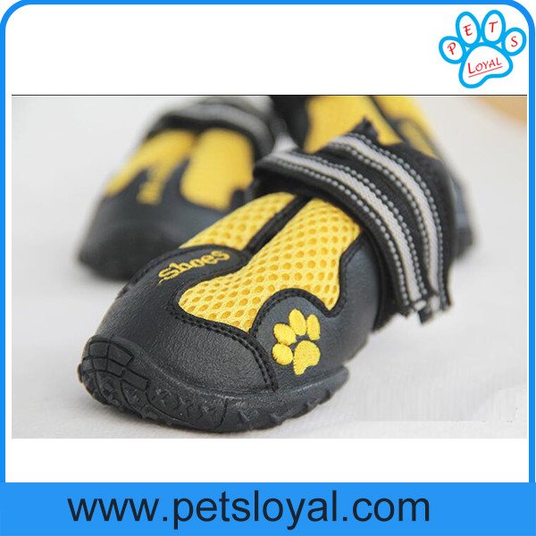 Breathable Pet Mesh Shoes for Waterproof Dog Boots Reflective Velcro China Factory