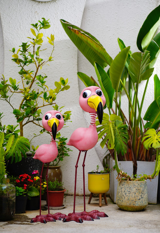 Indoor / Outdoor Metal Garden Ornaments Figurines Waterproof