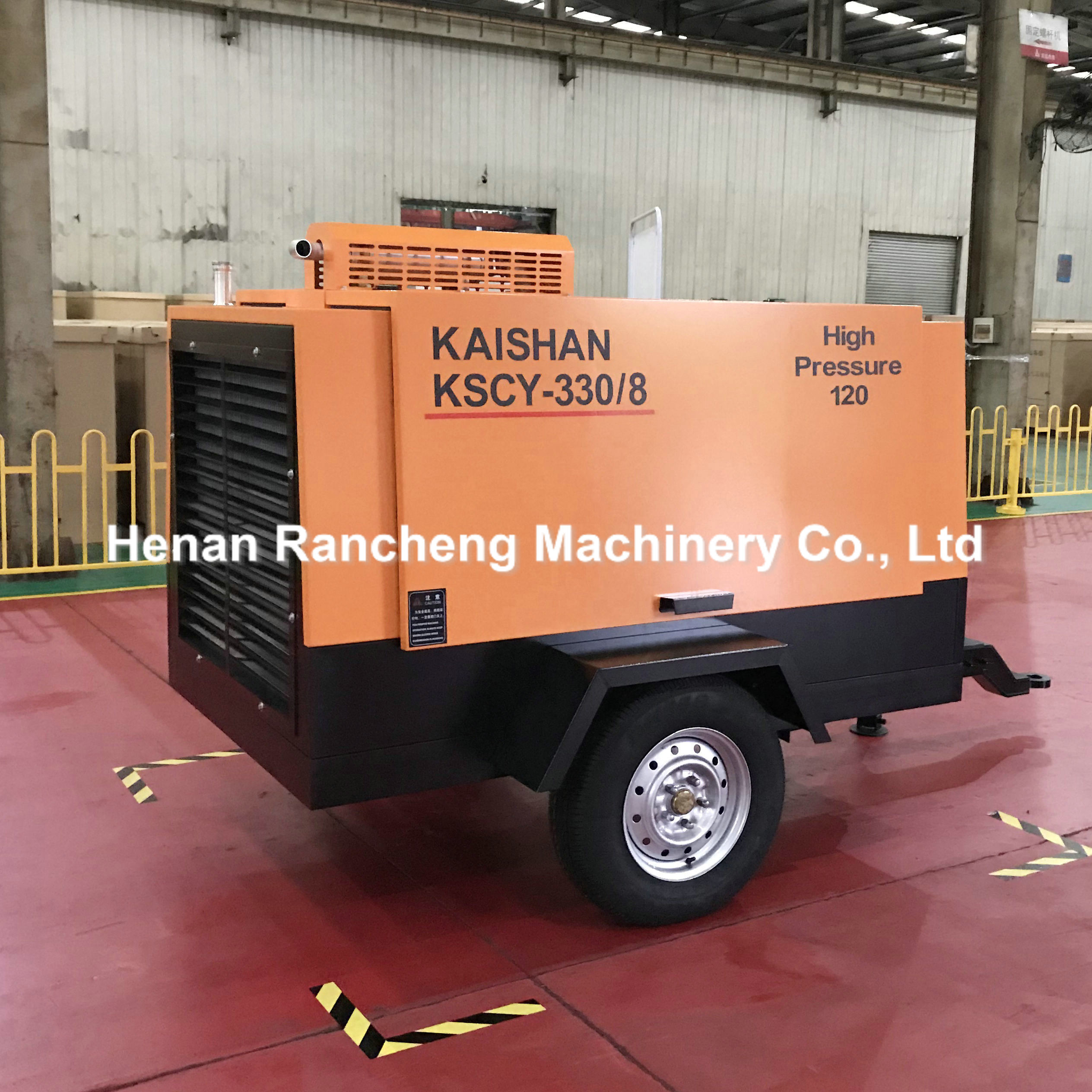9 . 2m³ / min Capacity Drilling Air Compressor Yuchai 88KW 8bar Work Pressure