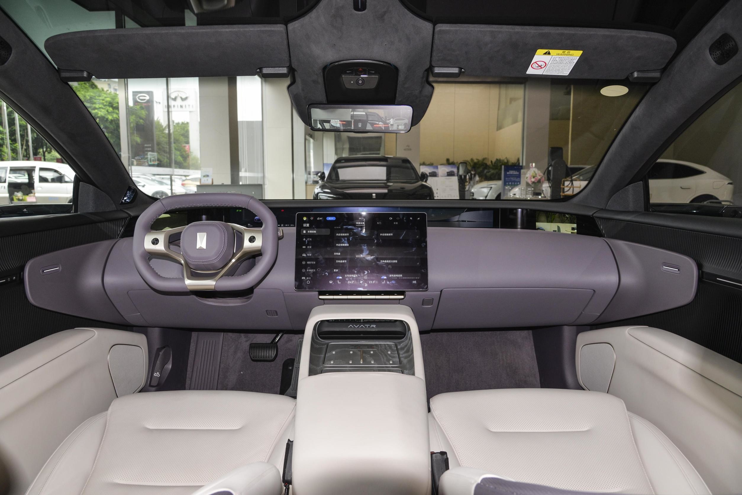 2023 700 Triple Laser EV Electric Vehicle Avita 12 Car 700km range