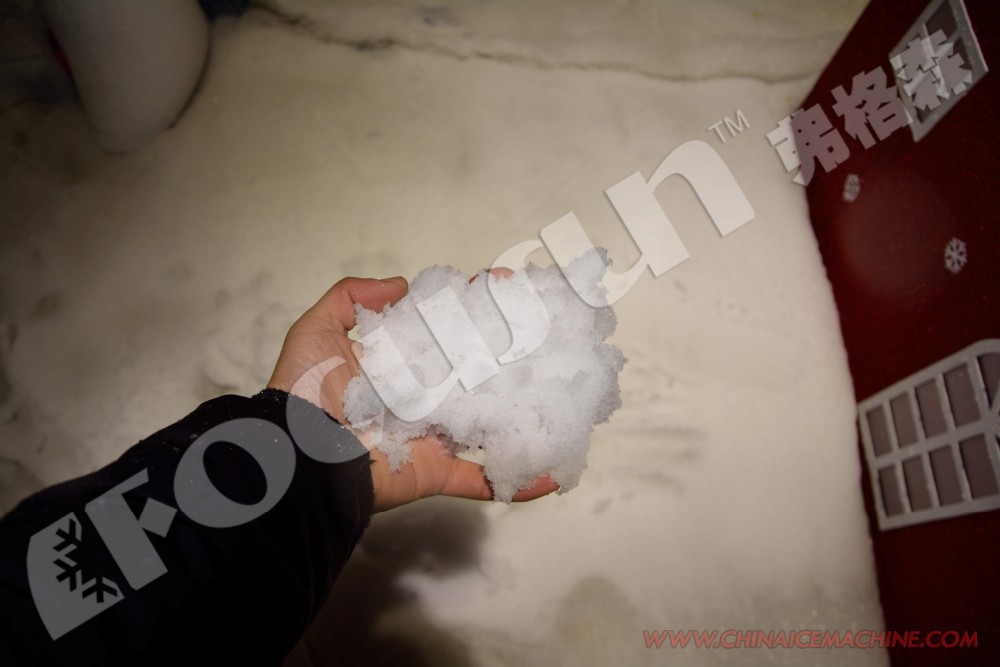 Commercial 600kg Snow Effect Machine for Parties Ice Shape Snow Party Essential