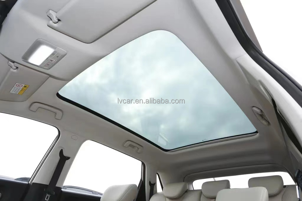 Left-Hand Steering Wuling Baojun Popular and Affordable Five Door Five Seat Hatchback