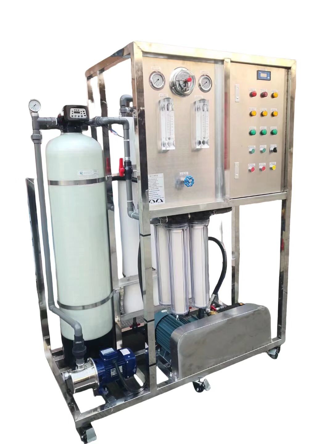 Skid Mounted Marine Watermaker Desalination Machine Daily Water Output 15 Tons