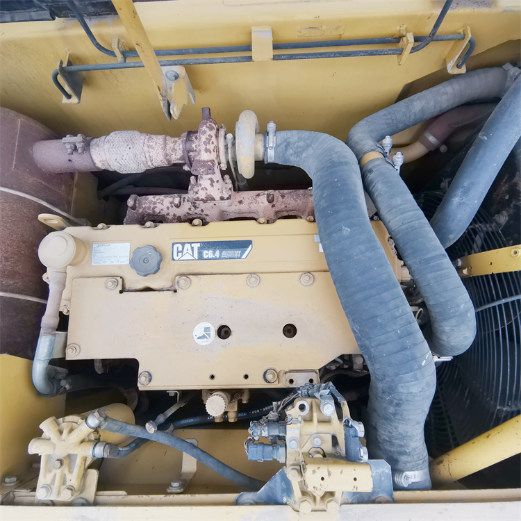 20 Ton Used Cat320d Excavator with Original Hydraulic Pump and Valve in Good Condition