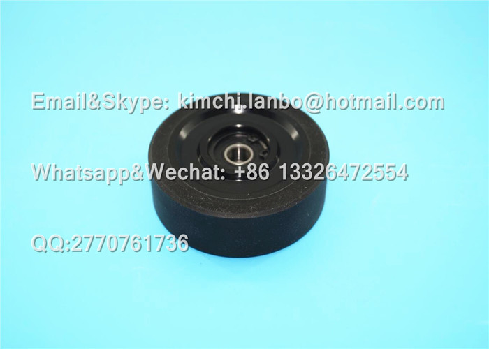 F2.016.304 forwarding roller CD102 machine high quality offset printing machine parts
