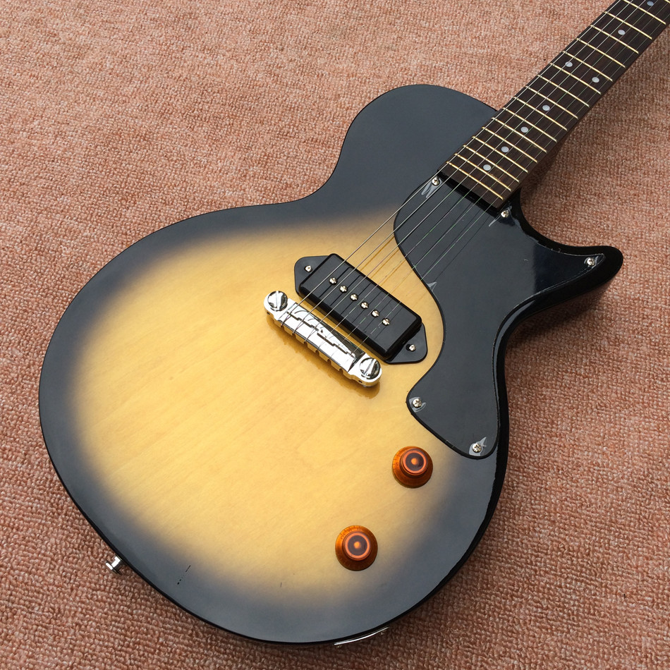 LP electric guitar, rosewood fingerboard, one piece of P90 pickup, chrome hardware electric guitar, free shipping
