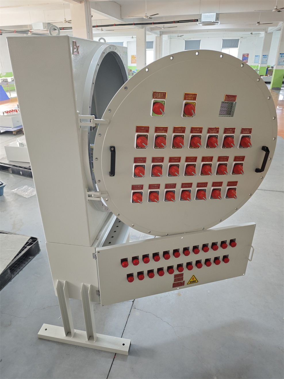 Customizable Rated Voltage Explosion Proof Distribution Box Flameproof Control Cabinet ATEX Rated For Hazardous Area Zone1&2 21&22