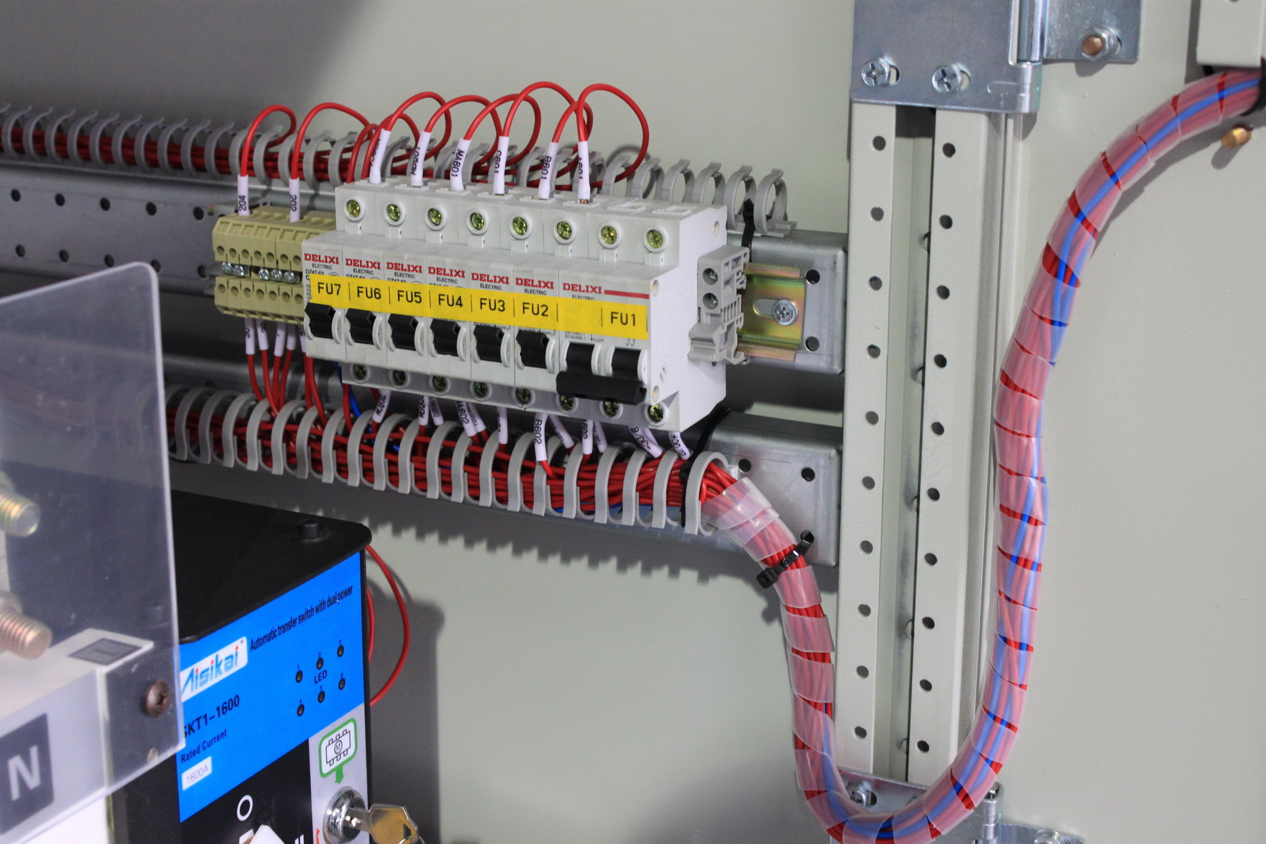 High Quality Cheaper 4P ATS 100amp Automatic Transfer Switch For Generator
