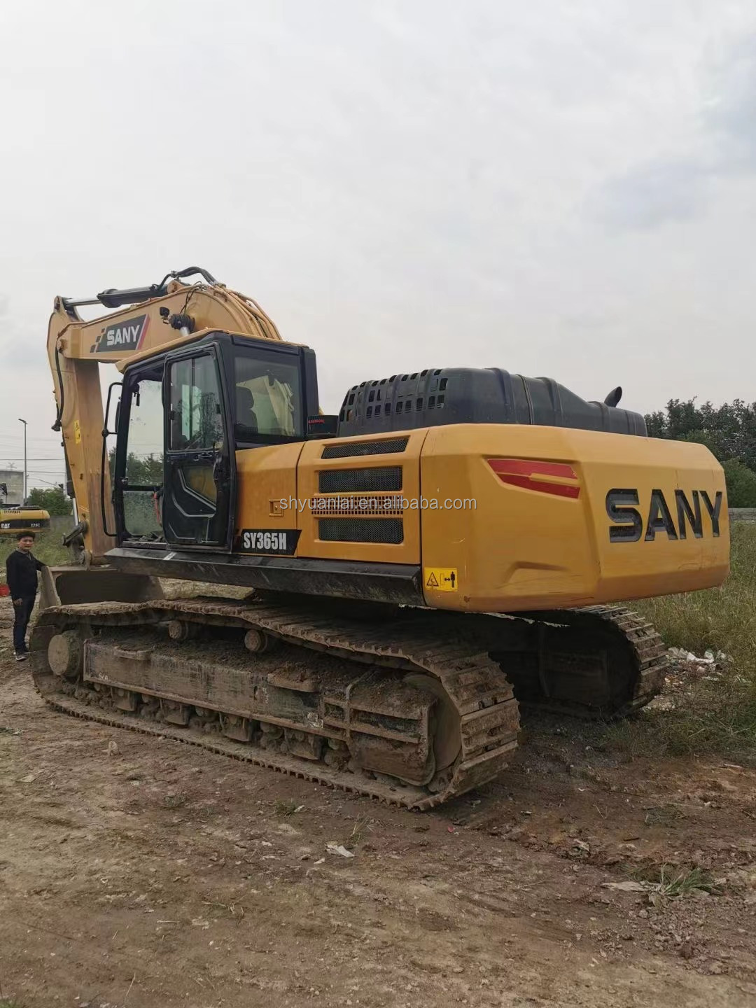 Used SANY SY365h Excavator with High Work Efficiency and 1.6m3 Bucket Capacity