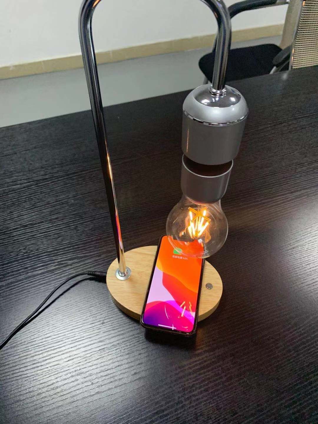 new hotsale magnetic levitation lamp with wireless charging for cellphone iphone