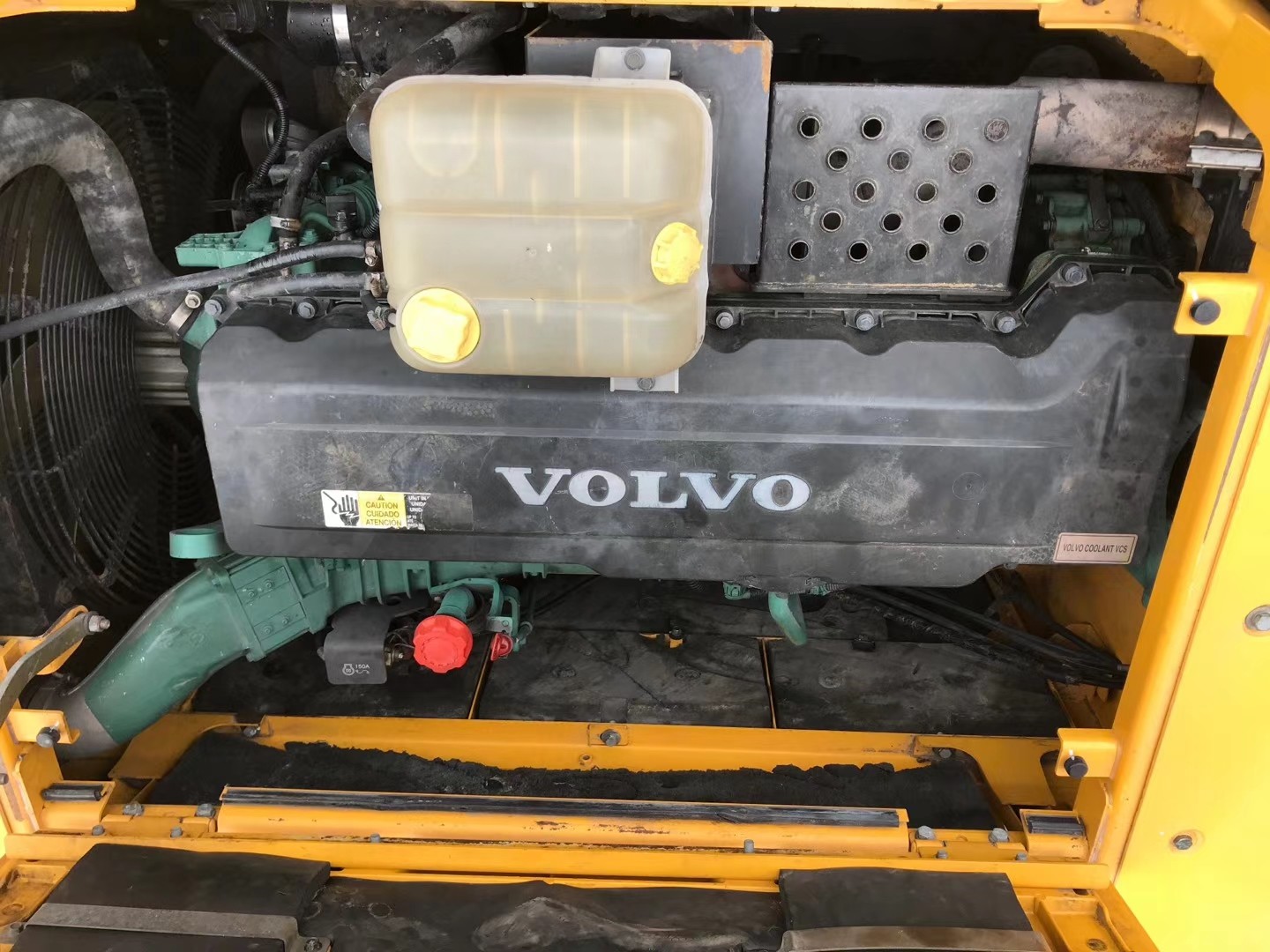 High performance excavator Volvo EC480D, used construction machinery，Fuel Saving