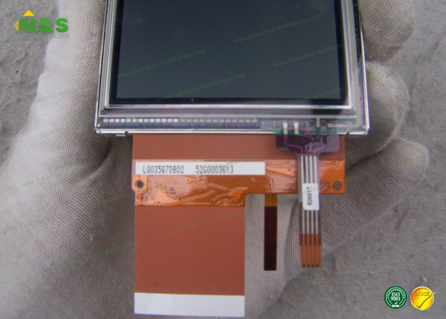 High Contrast Ratio 3.5 Inch Sharp LCD Panel LQ035Q7DB02 53.64 × 71.52 mm