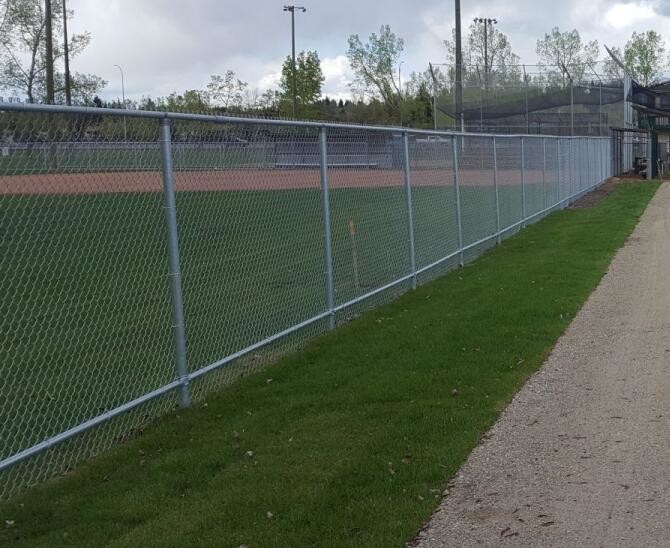Heavy Duty 2.5mm Chain Link Fence Metal Residential Galvanized 6ft