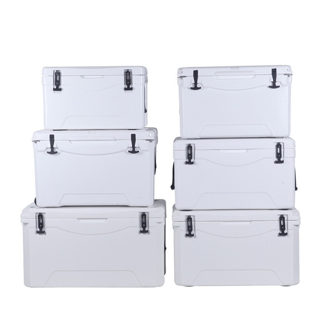Rotomolding Plastic Insulated Ice Box 116QT Beach Cooler Box
