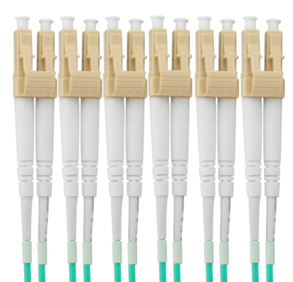 8F LC MPO Multi Fiber Push On OM3 OM4 Cable OHSAS18001 Certification
