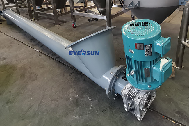 Customized Pipe Elevator Cement Auger Conveyor With 133mm 0.75 - 4KW 200L