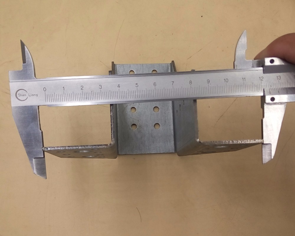 Galvanized Steel 2x6 Angled Joist Hangers for Timber Connector
