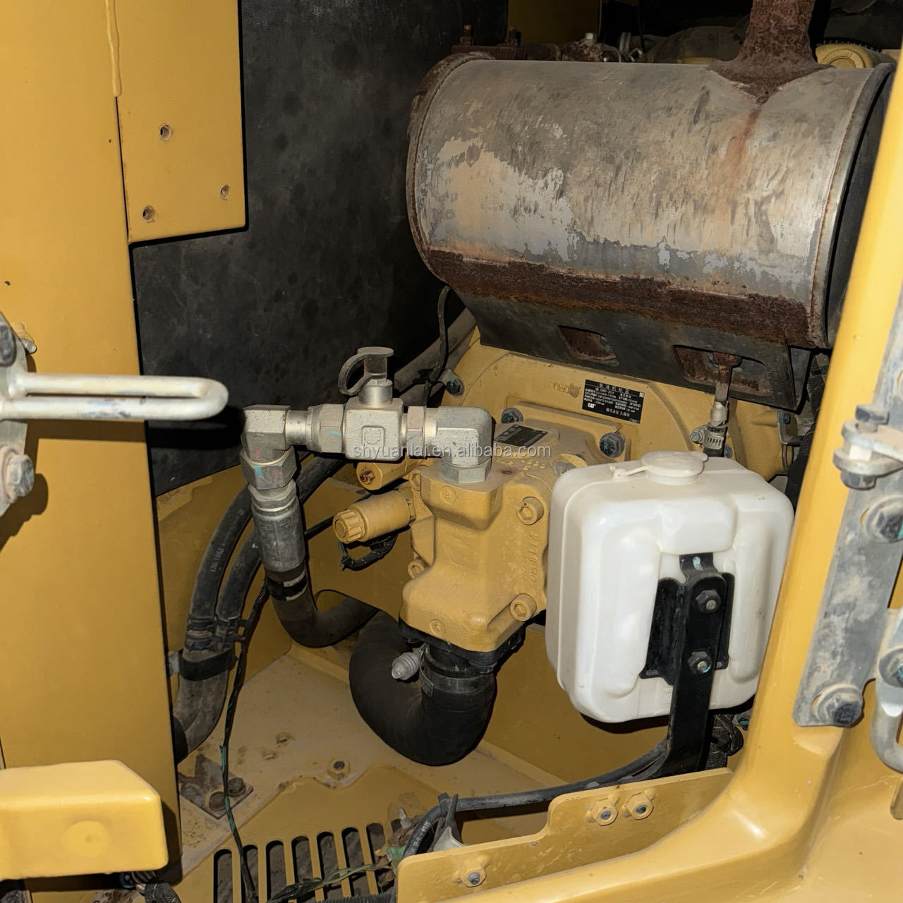Energy-Saving Cat 307.5 Excavator Original Affordable for Crushing Used Hand Excavators
