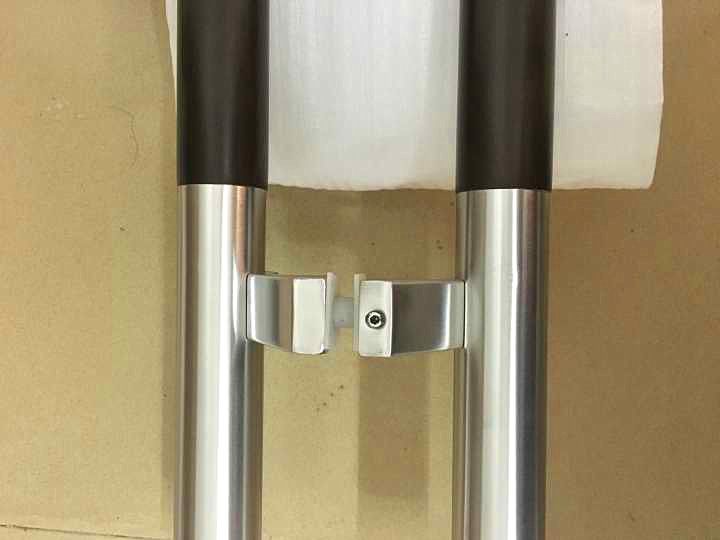 Modern Design Tempered Glass Door Pull Handle with Stainless Steel and Sanding Finish