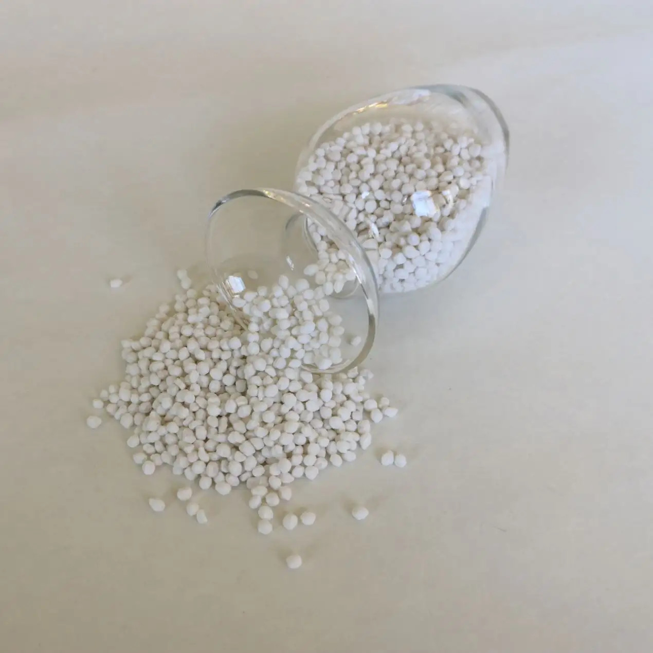 High-quality ammonium sulfate nitrogen fertilizer, pressed granular ammonium sulfate granules