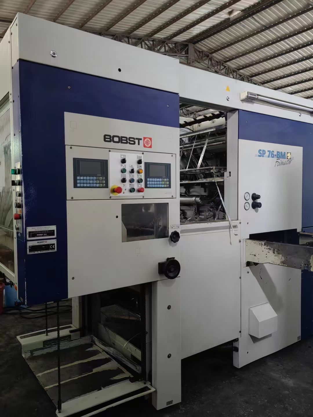 760 Fully Automatic Die Cutting And Bronzing Machine For Other Industries Year 2003