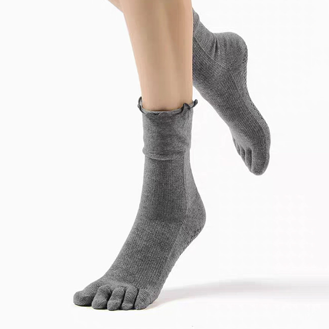 Women Ruffle Cuff Non Slip Yoga Socks Five Toe Grip Pilates Socks