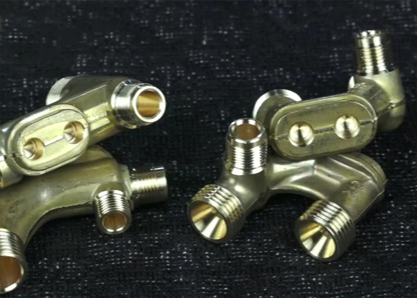 Valve Body 2 Spindle Vertical CNC Rotary Transfer Machine