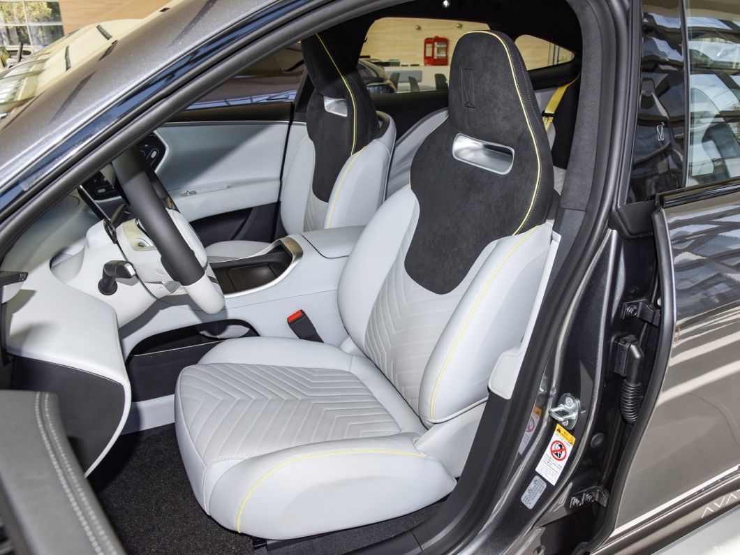 Changan Avatr 11 Electric SUV High Speed New Energy Vehicles Electric Car with Long Battery Life