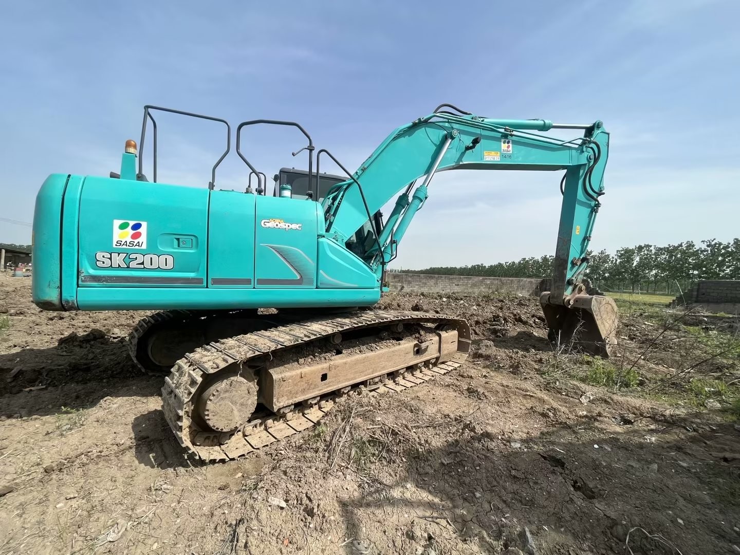 Kobelco SK200 Original Used Excavator Heavy Backhoe Equipment 20 Ton