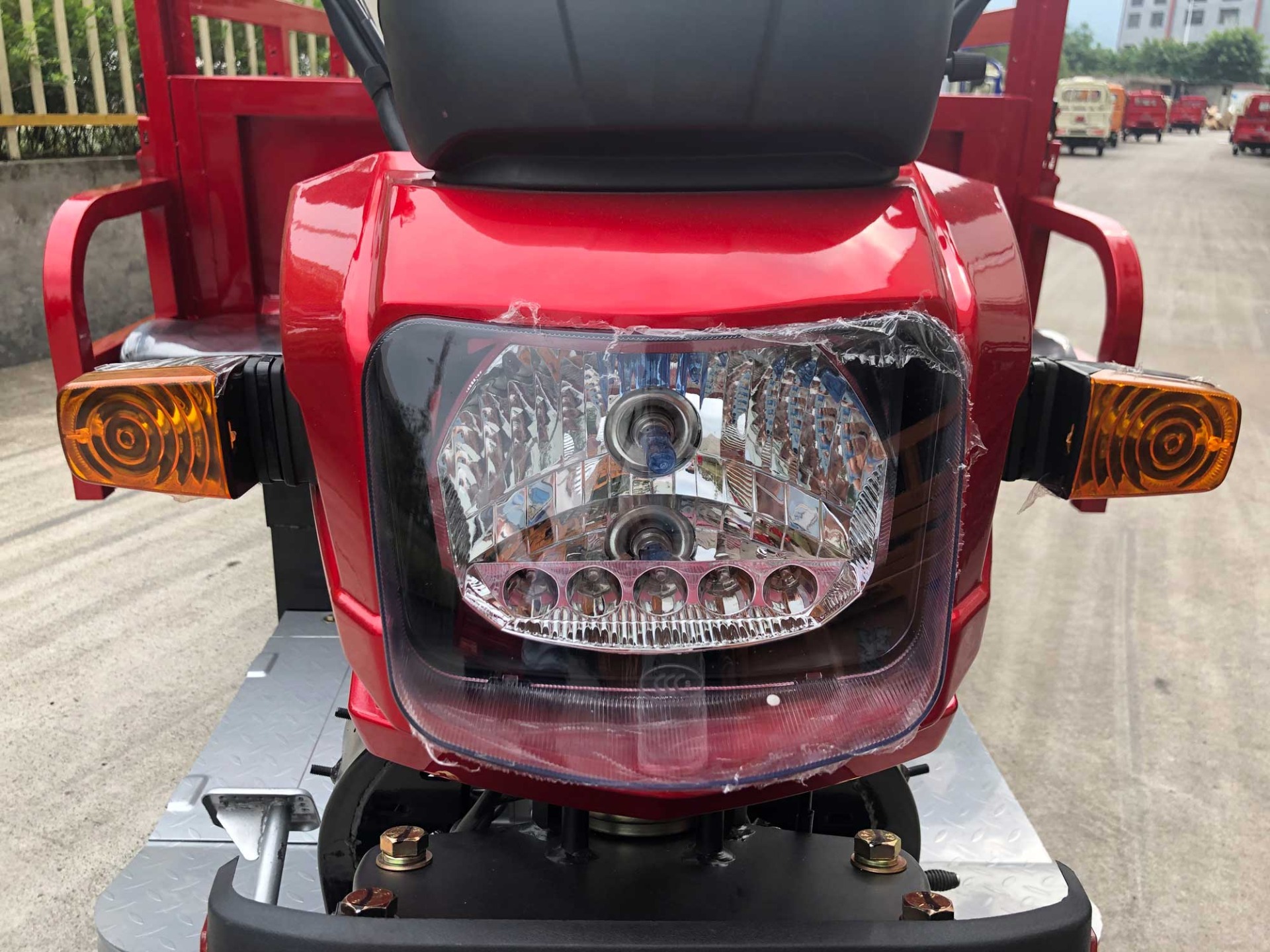Togo Adult Zongshen Lifan Loncin Engine 150cc 200cc Farming Truck Cargo Tricycle
