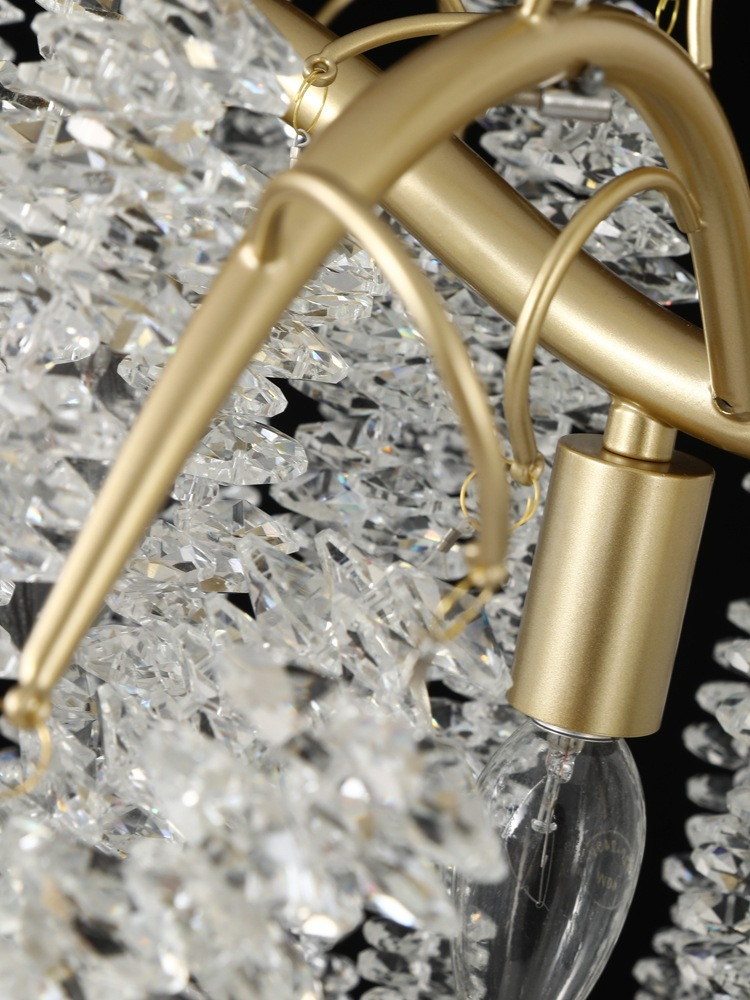 High End Crystal Commercial Chandeliers For Restaurants With High Quality Crystal Beads