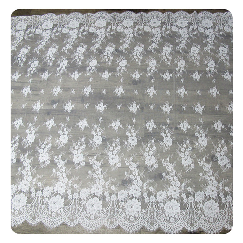 Eco - Friendly Dyeing Wedding Dress Chantilly Lace Fabric , Ivory Repeated Floral