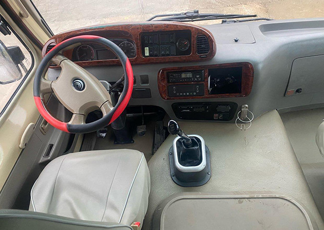 Second Hand Mini Used Yutong Bus City Travelling Passenger Customized
